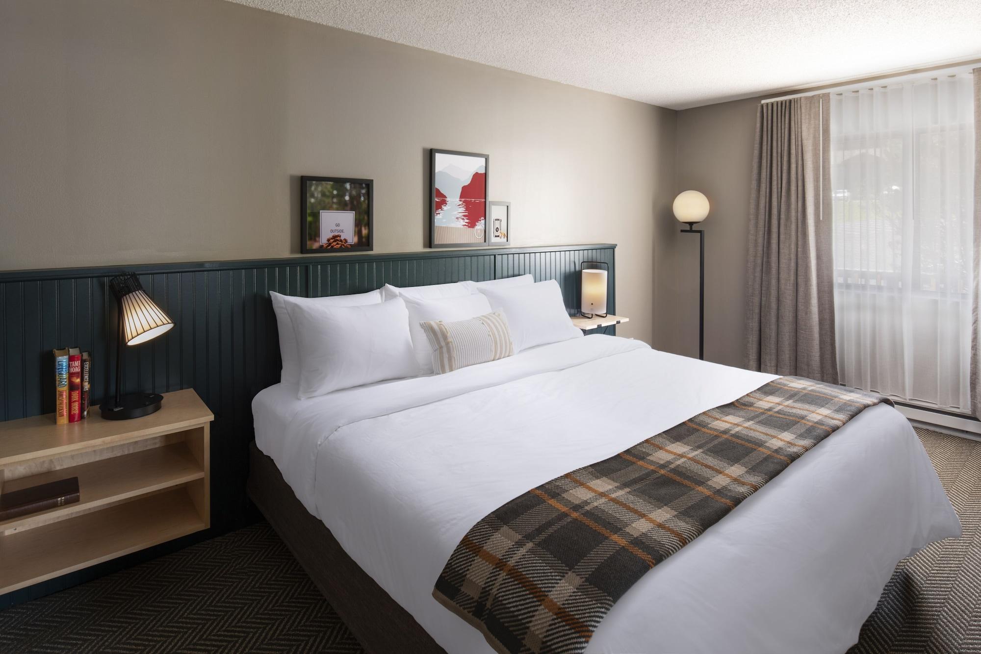 Roaring Brook Ranch Resort Lake George Exteriör bild